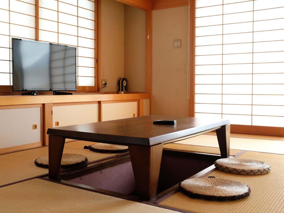 Fujinoya Ryokan Fujikawaguchiko Exteriör bild