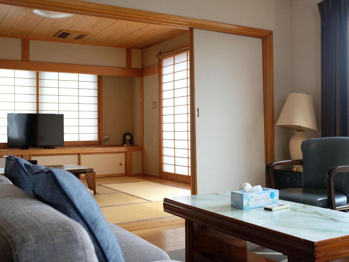 Fujinoya Ryokan Fujikawaguchiko Exteriör bild